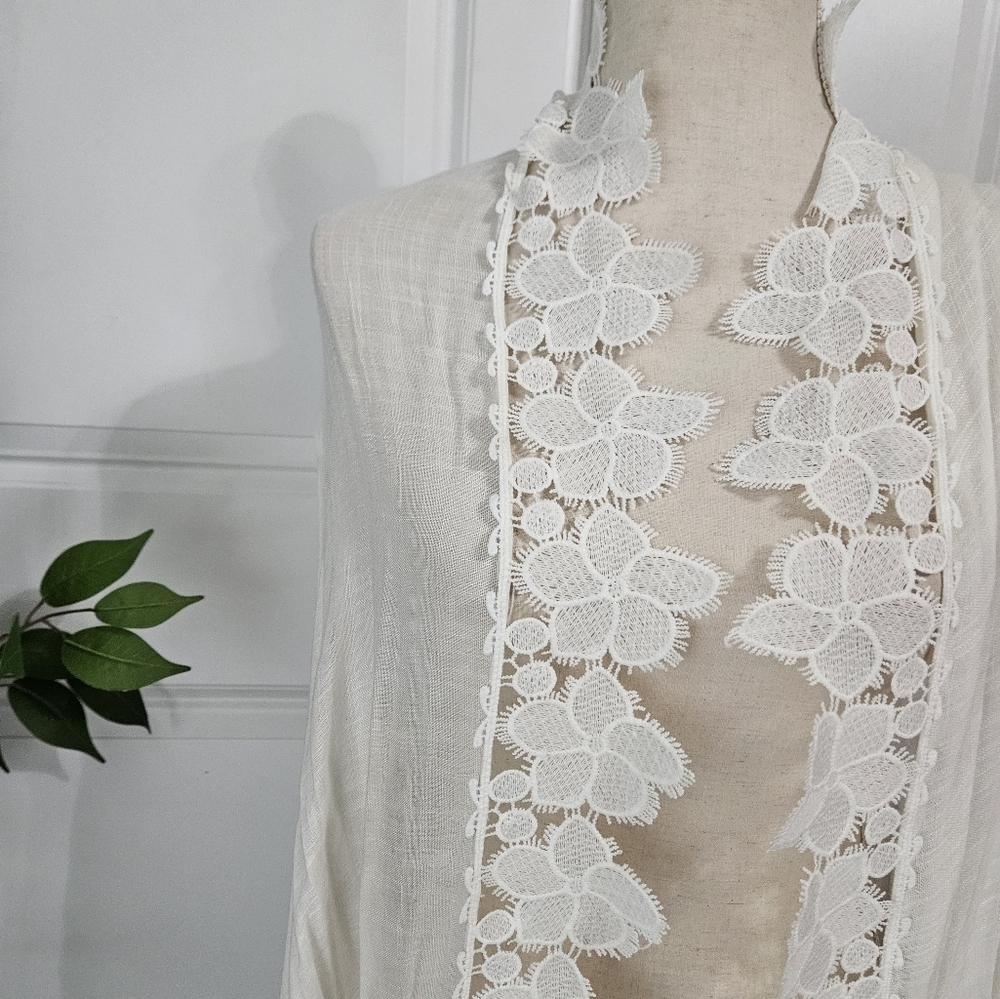 Mossimo Supply Co. White Lace Top